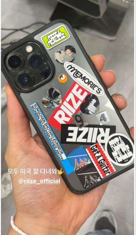 #wonbin #RIIZE No Risk No Fun, Concert Banner, Clear Phone Case Design, Guitar Stickers, Diy Case, Phone Case Ideas, Collage Phone Case, Phone Inspiration, Bonus Rooms