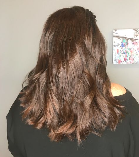 Hershey hair FORMULA Paul Mitchell  Retouch::The color 1/2 4CM 1/2 5CM 20vol Ends:: PM Shines 1oz 5N(chocolate syrup) .8oz 3RB (chocolate cherry) 4 shots of violet kicker. {{instagram @rachelsimage}}  #brunette #cherrychocolatehair #redbrownhair #warmbrownhair #richchocolate #chocolatehair #fallhair #fallfashion #brownhair #brunettehair #brunettes #hersheyhair Paul Mitchell Color, Warm Brown Hair, Chocolate Hair, Red Brown Hair, Paul Mitchell, Chocolate Cherry, Brunette Hair, Fall Hair, Brown Hair