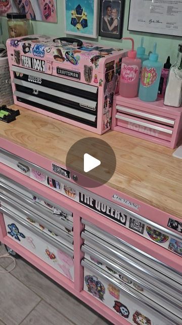 Toolbox Craft Storage, Tool Box Makeup Storage, Tool Chest Organization Ideas, Kobalt Mini Toolbox Ideas, Milwaukee Tool Box Ideas, Custom Tool Boxes, Milwaukee Tool Box, Pink Tool Box, Tool Chest Organization