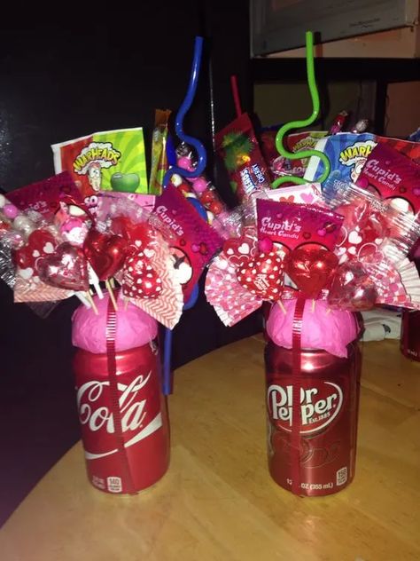 70+ Easy Valentines Crafts Kids Will Love to Make - HubPages Valentines Candy Bouquet For Him, Cute Valentines Treats For School, Valentines Gift Idea For Friends, Cheap Valentines Crafts For Kids, Candy Bouquets For Valentine's Day, Valentines Food Bouquet, Valentines Candy Bouquet For Kids, Valentines Bouquet For Kids, Flower Bouquet With Candy