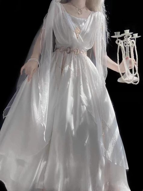 White Witch Aesthetic Outfit, Whimsical White Dress, Night Fairy Costume, Angel Dress Gowns, Modern Greek Goddess Outfits, Angel Robes, Angelcore Aesthetic Outfits, Angelic Fashion, Angelic Dress