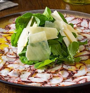 Octopus Carpaccio Recipe, Italian Octopus, Citrus Vinaigrette Dressing, Octopus Carpaccio, Carpaccio Recipe, Saltimbocca Recipe, Octopus Recipes, Italian Recipes Traditional, Italian Appetizers