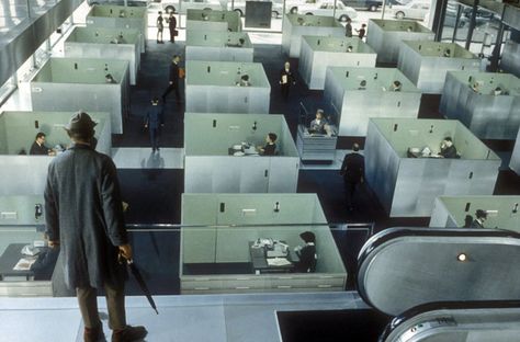 Tati Playtime Jaques Tati, Jacques Tati, Color In Film, Cinema Video, Movie Quiz, French Films, Stage Design, Classic Films, Film Director