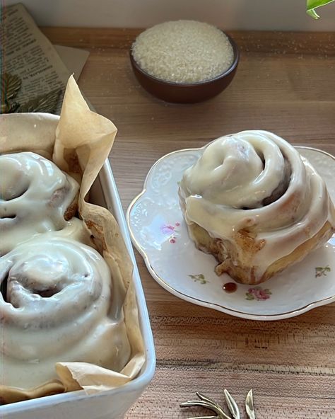 Best Cinnamon Rolls, Active Dry Yeast, Dough Ingredients, Homemade Dough, Cinnamon Rolls Homemade, Cinnamon Rolls Recipe, Sweet Pastries, Cinnamon Buns, Top Chef