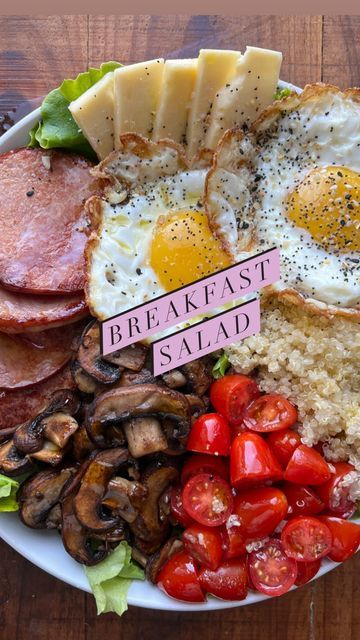 Healthy Breakfast Vegetables, Salad With Fried Egg, Breakfast Salad Recipes, Breakfast Salads, Simple Egg Breakfast, Breakfast Salad Ideas, Gut Healthy Breakfast, Easy Egg Breakfast, Power Bowl Recipe