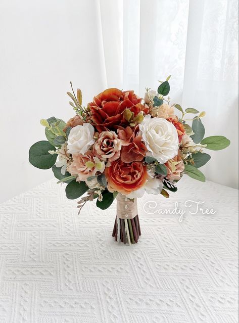 Rust Orange Bridal Bouquet, Cream Bridal Bouquet, Silk Flower Bouquets, Hand Bouquet, Wedding 2025, Flower Arrangements Diy, Wedding 2024, Champagne Wedding, Wedding Flower Arrangements