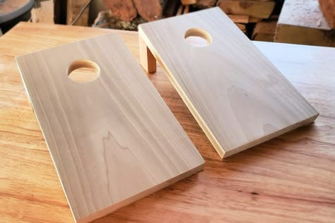 Tabletop Cornhole Boards DIY Tutorial - Scrappy Geek Coin Hole Game Diy, Mini Corn Hole Boards Diy, Corn Hole Score Board Diy Plans, Table Top Corn Hole, Diy Table Top Games, Tabletop Cornhole Boards Diy, Mini Cornhole Boards Diy, Table Top Corn Hole Boards Diy, Diy Table Games