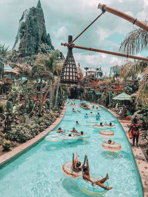 Volcano Bay Universal, Universal Studios Orlando Secrets, Bay Outfit, Water Theme Park, Florence Italy Travel, Beach Wall Collage, Volcano Bay, Orlando Parks, Travel Trailer Remodel