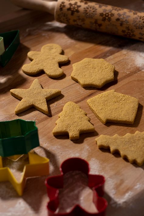 Pumpkin Spice Cutout Cookies, Spiced Cutout Cookies, Pumpkin Sugar Cookies Cutout, Pumpkin Cut Out Cookies, Pumpkin Cutout Cookies, Pumpkin Gingerbread Cookies, Fall Cutout Cookies, Cook Steak In Cast Iron, Spice Cutout Cookies