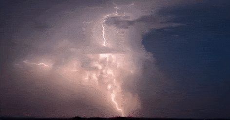 Cloudcore Aesthetic, Lightning Gif, Beach Sunset Photography, Lightning Photography, Flashing Gif, Scared Of The Dark, Lightning Flash, Small Braids, Thunder And Lightning