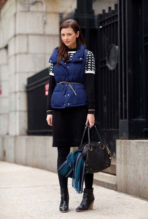 Street Style Puffy Vest Outfit, Leandra Medine, Giovanna Battaglia, New York Fashion Week Street Style, Chic Winter Outfits, Anna Dello Russo, Winter Chic, Fashion Articles, Style Inspiration Fall