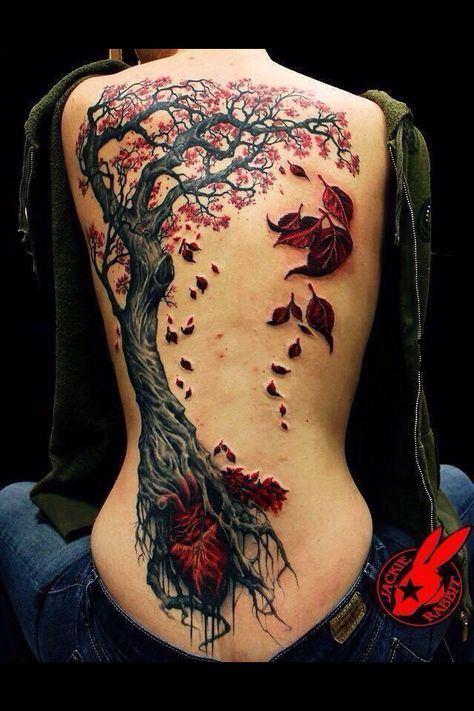 Red rose tree tattoo...❤️ Stile Pin Up, Tatoo 3d, Amazing 3d Tattoos, Tattoo Henna, Geniale Tattoos, 3d Tattoos, 3d Tattoo, Great Tattoos, Back Tattoos