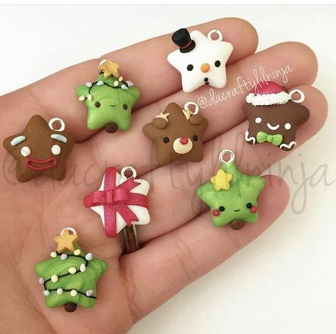 Polymer Clay Creations Christmas, Polymer Clay Kawaii Christmas, Poly Clay Christmas Ornaments, Fimo Clay Christmas Ornaments, Christmas Clay Keychain, Clay Christmas Charms, Cute Clay Christmas Ornaments, Polymer Clay Christmas Magnets, Christmas Polymer Clay Charms