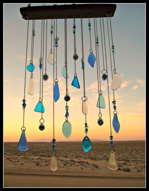 Seaglass Windchime Diy, Beaded Windchimes, Sea Glass Diy, Crystal Suncatchers Diy, Sea Glass Decor, Wind Chimes Homemade, Sea Glass Art Projects, Wind Chimes Craft, Beach Glass Crafts