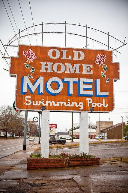 images old motel signs | Old Home Motel.....Adamsville, Tennessee Bakery Wall Decor, Old Motel, Motel Signs, Old Neon Signs, Roadside Signs, Motel Sign, Retro Signage, Commercial Signage, Vintage Motel