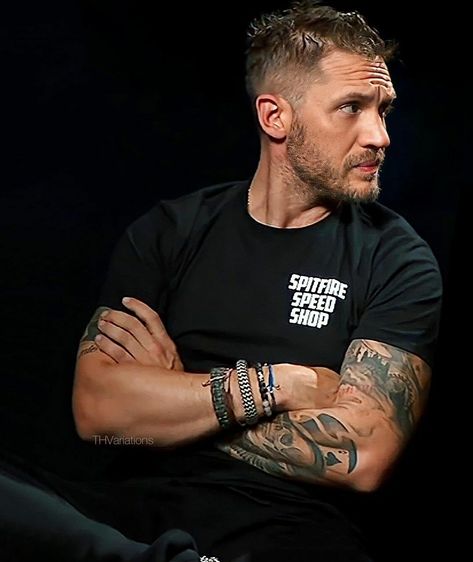 Tom Hardy Boxing, Tom Hardy The Bikeriders, Tom Hardy Wallpaper, Tom Hardy Interview, Eddie Venom, Hardy Wallpaper, Tom Hardy Tattoos, Tom Hardy Warrior, Tom Hardy Variations