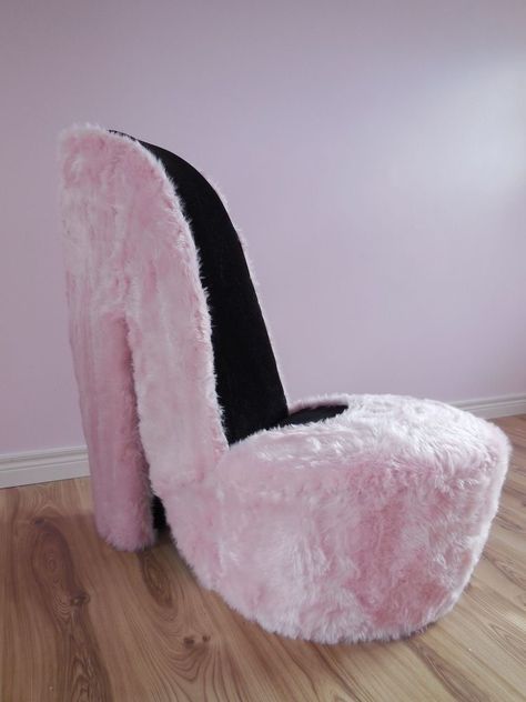 Pink Shoes Aesthetic, Girly Furniture, Heel Chair, High Heel Chair, High Heel Shoe Chair, Shoe Chair, Trashy Y2k, Girly Room, Cute Bedroom Decor