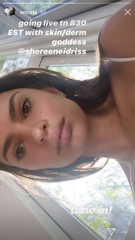 Emrata Instagram, The Body Book, Emily Ratajkowski, Story Instagram, Instagram Pictures, Stories Instagram, Instagram Story, Eyebrows, Mirror Selfie