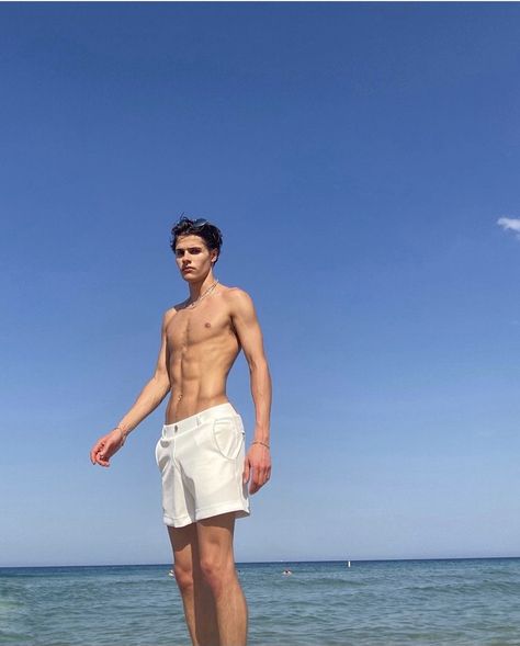 Guy Swimsuit, Male Beach Outfit, White Swimsuit Outfit, Male Swimsuit, Carley Fortune, Alex Anderson, Dream Physique, Swimsuit Aesthetic, Body Aesthetic