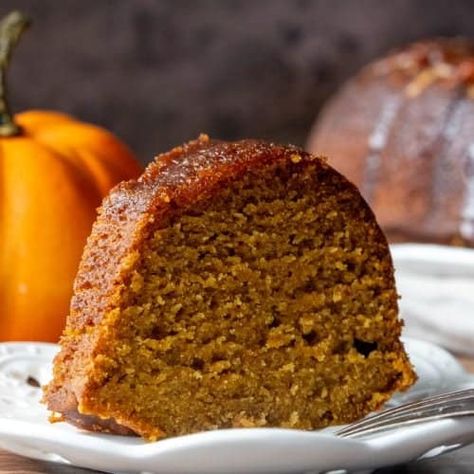 Pumpkin Rum Cake - Just so Tasty Pumpkin Rum Cake, Rum Soaked Cake, Fall Desserts Pumpkin, Mixed Berry Pie, Rum Sauce, Pecan Cobbler, Butter Rum, Raspberry Bars, Gemstones Chart