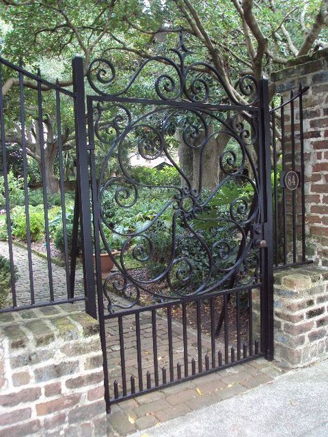 Antique ART Garden: Antique Wrought Iron Gates of Charleston, South Carolina Charleston Gates, Iron Fence Gate, Amazing Gates, Wooden Garden Gate, Old Gates, Pedestrian Gate, Garden Gates And Fencing, Khatia Buniatishvili, Victorian Art Deco