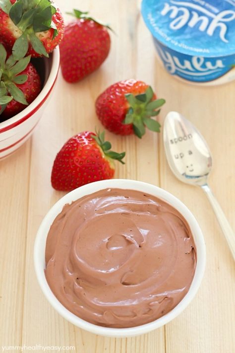 Delicious Chocolate Yogurt Dip for dipping your favorite fruit in! Creamy, light and easy to make. #AussieStyle #ad Southwest Dip, Chocolate Yogurt Dip, Chocolate Yogurt, Krispies Treats, Sweet Dips, Yogurt Dip, Dessert Dips, Healthy Work Snacks, Yummy Dips