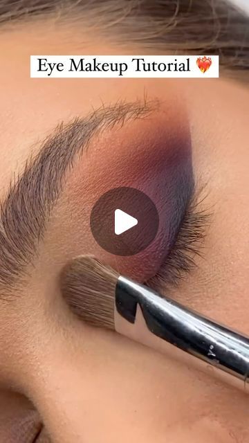 Mehak Hasija on Instagram: "✨ Eye Makeup Tutorial ✨  ➡️ 	1.	Start by applying an eyeshadow primer to your eyelids to create a smooth base and help your eyeshadow last longer.  ❣️Feel free to contact for inquiry call us on :- +91 9780605097, +91 8556055607  ✅ @Mehakartistic follow for client looks 👰‍♀️  makeup:  	1.	Eyeshadow 	2.	Eyeliner 	3.	Mascara 	4.	Eyebrows 	5.	Eye primer 	6.	Eye pencil 	7.	Eye palette 	8.	Eye contouring 	9.	Smoky eye 	10.	Winged eyeliner" Eye Makeup Ideas Step By Step, Eye Makeup Step By Step, Winged Eyeshadow Looks Tutorial, Winged Eyeshadow Tutorial, Kajal Smokey Eye, Eyeshadow Wing Tutorial, Smoky Eyeshadow Tutorial, Black Wing Eyeshadow, Smoky Eyeshadow