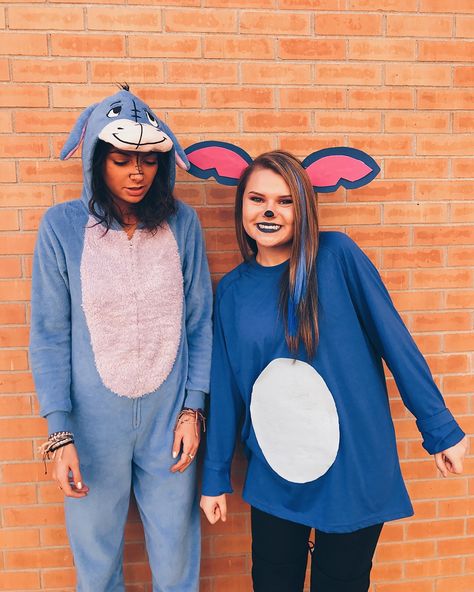 eeyore and stitch halloween diy costume Diy Eeyore Costume, Eeyore Makeup, Eeyore Costume, Cute Eeyore, Halloween Diy Costume, Stitch Halloween, Diy Costume, Spirit Week, Diy Halloween Costumes