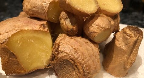 Cooking With Ginger, Zinc Rich Foods, Ice Cream Smoothie, Health Benefits Of Ginger, Ginger Plant, Pickled Ginger, Dry Ginger, Boost Immune System, Turmeric Benefits