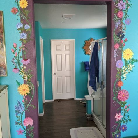 Painted doorway Painted Door, Hippie Bedroom, Bohemian Bathroom, Boho Bathroom, Bedroom Doors, Room Paint, Painted Doors, Home Reno, Bohemian Style