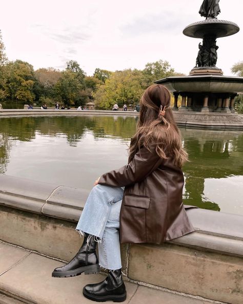 Bethesda fountain Central Park @rosetoroses Bethesda Fountain Central Park, Bethesda Fountain, My Favorite Movies, New York Fits, New York Winter, Nyc Life, The Fountain, November 17, Central Park