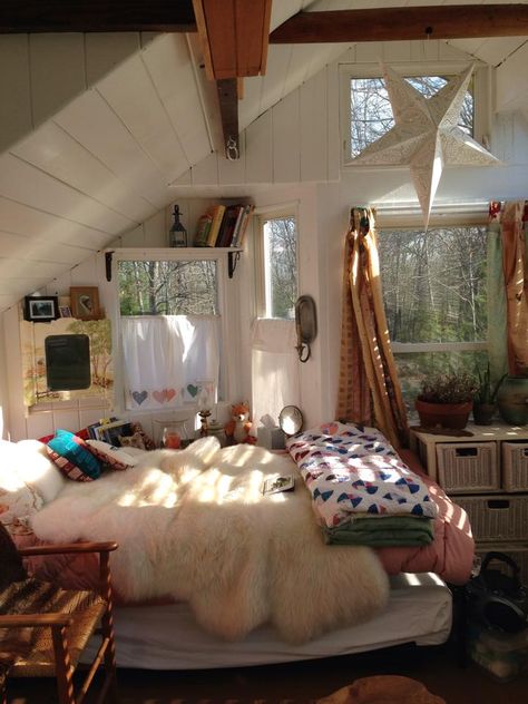 Aesthetic Rooms, Pretty Room, Dreamy Room, Dream Room Inspiration, House Room, Cozy Room, Room Inspiration Bedroom, Dream Rooms, Aesthetic Bedroom