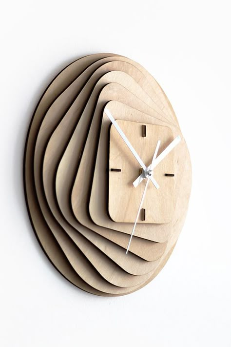 Diy Wall Clock Ideas, Wall Clock Design Ideas, Wood Clock Design, Clock Design Ideas, Clock Ideas, Diy Wand, Cnc Furniture, Diy Wall Clock, Cool Clocks