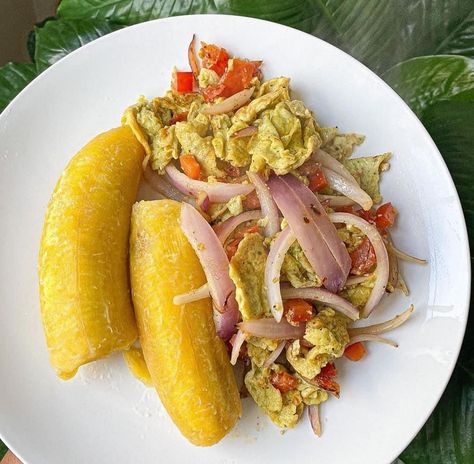 Congolese Food, Food Photography Fruit, African Recipes Nigerian Food, Haitian Food, Culinary Cooking, Haitian Food Recipes, Healthy Food Inspiration, Healthy Food Dishes, Healthy Homemade Recipes