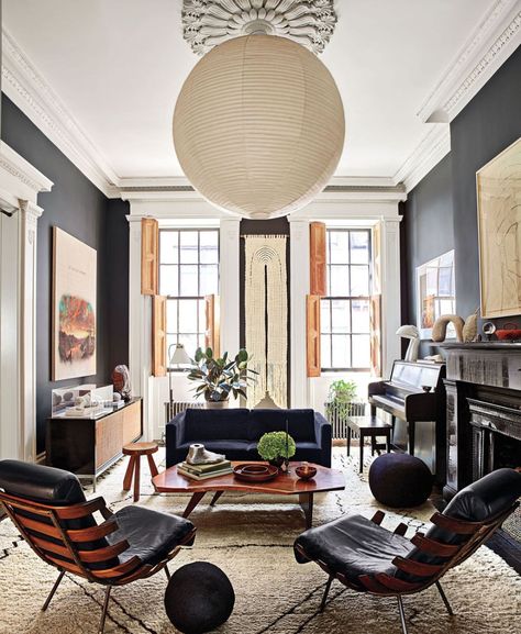 Trend Report: Top 5 Interior Design Trends for 2021 by DLB New York Townhouse, Bathtub Design, Interiors Magazine, Julianne Moore, West Village, Furniture Maker, Interior Trend, Boho Stil, Eames Lounge Chair