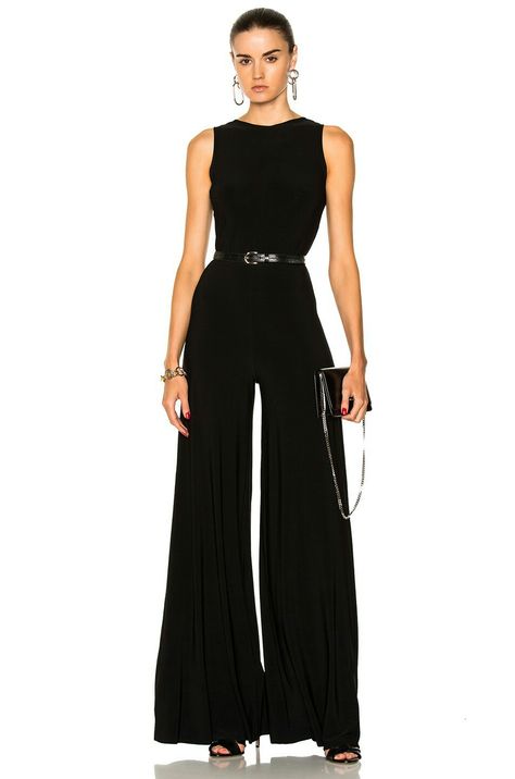 Black Jumpsuit Outfit Night, Prom Romper, Black Summer Outfits, Black Jumpsuit Outfit, Fancy Jumpsuit, Bandeau Jumpsuit, Outfit Elegantes, Tailored Clothes, Jumpsuit Outfit