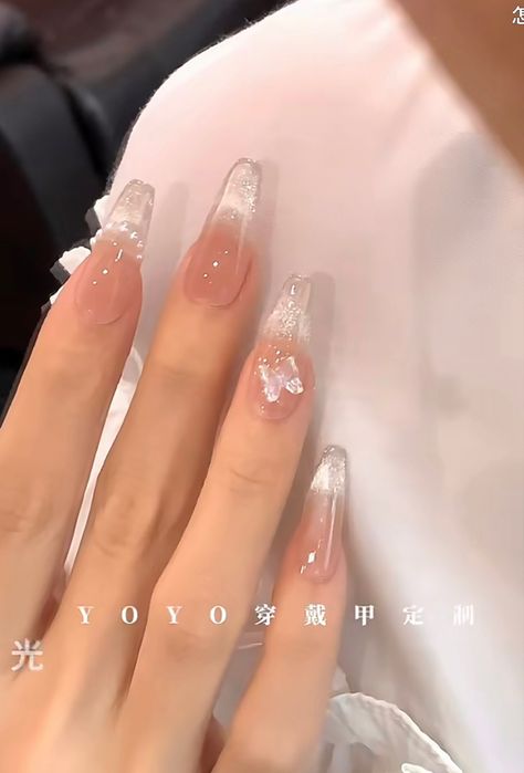 Asian Chrome Nails, Almond Nails Douyin, Chinese Nails Designs Acrylic, Xiaohongshu Nails, Nails Chinese, Aloha Nails, Boring Nails, Adorable Nails, Quinceanera Nails