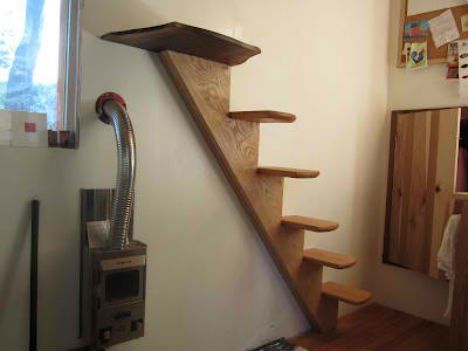 space-saving-stairs-1 She Shed Loft, Shed Loft, Loft Ladder Ideas, Loft Stairs Ideas, Compact Stairs, Tiny Interior, Cabin Loft, Tiny House Stairs, Stair Ideas