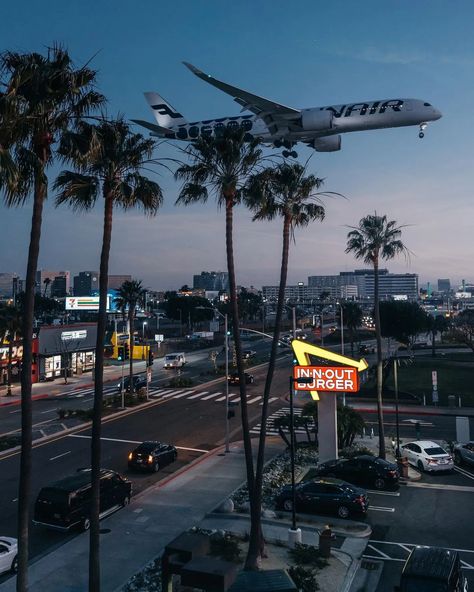 Enjoy! Los Angeles! on Instagram: “Los Angeles ❤️ Photo by 📸 @jyc2 . . . @america_states @conexao.america @final_x_ . . . #thisislosangeles #losangeles #la…” Instagram Los Angeles, Los Angeles Airport, Lamar Valley, Temple City, In-n-out Burger, West Yellowstone, Los Angeles Travel, Los Angeles International Airport, Aviation Photography