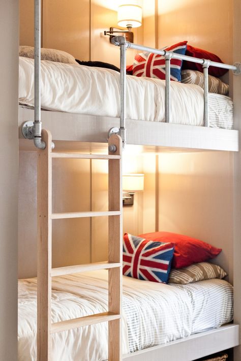 love Little Cottage House, Industrial Bed Frame, Industrial Piping, Beds Diy, Diy Bunk Bed, Plumbing Pipe Furniture, Bunk Beds Built In, Mini Loft, Built In Bunks