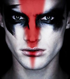 Oh, by the way...: BEAUTY: Men In Make-Up Extreme Make-up, Men's Makeup, Gothic Make Up, Halloween Hombre, Fantasy Make-up, Avant Garde Makeup, Smink Inspiration, Male Makeup, Black Makeup