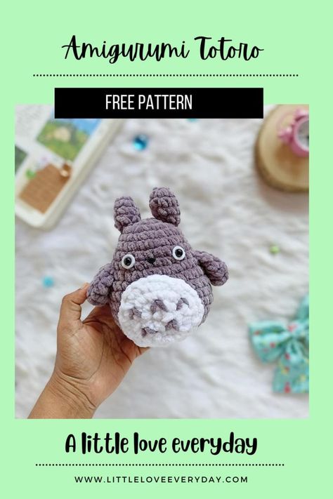 Amigurumi Duck Free Pattern, Toys Quotes, Totoro Crochet, Totoro Amigurumi, Totoro Pattern, Crochet Totoro, Amigurumi Elephant Pattern, Crochet Rose Pattern, Cat Amigurumi