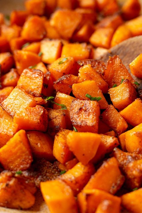 Sauteed Sweet Potatoes, Friendsgiving Recipes, Butternut Squash Recipes Roasted, Friendsgiving Food, Healthy Thanksgiving Recipes, Healthy Thanksgiving, Roasted Pecans, Recipes Appetizers, Butternut Squash Recipes