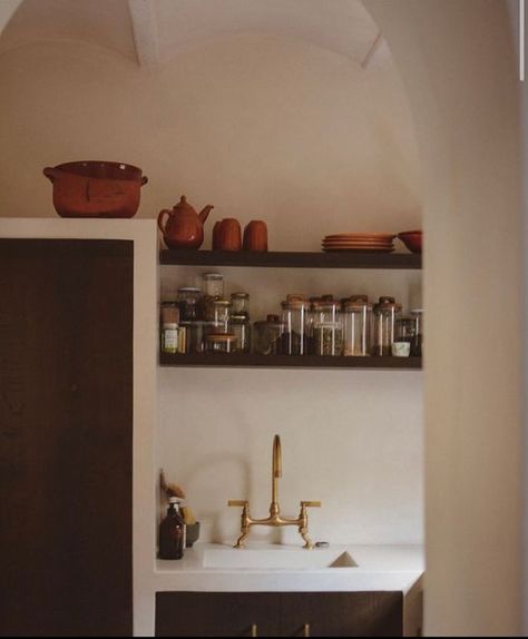 studio-ore on Instagram: "A stunning Mallorcan Kitchen comprising of our un-lacquered brass taps, lime wash walls with dark wood and micro cement countertops. Design @wittockmarie #interiorinspo #interiorstyle #kitcheninspo #kitchendesign #kitchenfaucet #kitchentap #kitchentaps" Lime Wash Kitchen, Limewash Kitchen, Bauwerk Limewash Paint, Wash Walls, Cement Countertops, Lime Wash Walls, Micro Cement, Brass Taps, Lime Wash