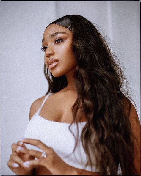 MEFeater Magazine on Twitter: "Happy 24th Birthday to Normani 💕… " Fifth Harmony, Teen Vogue, Brazilian Hair, Brown Skin, Hair Bundles, Black Is Beautiful, Virgin Hair, Hair Goals, Pretty People