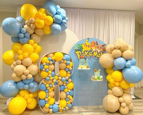 Pokemon Ballon Decoration, Pokemon Backdrop, Pokemon Birthday Party Decorations, Pokemon Balloons, Pokemon Party Decorations, Pokemon Themed Party, Pokemon Birthday Cake, Pokémon Birthday, Balloons Galore