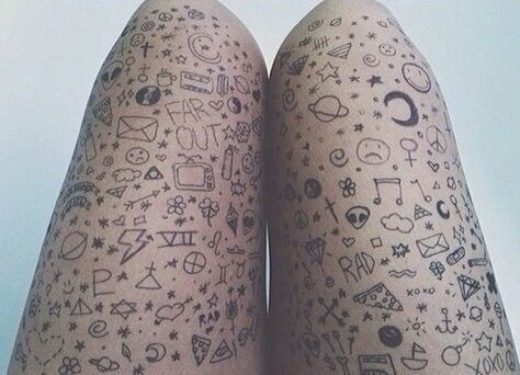 grunge, legs, and drawing image Gogo Tomago, Skin Drawing, Pen Tattoo, Sharpie Tattoos, Hand Doodles, Stick N Poke Tattoo, Doodle Tattoo, Poke Tattoo, Stick And Poke