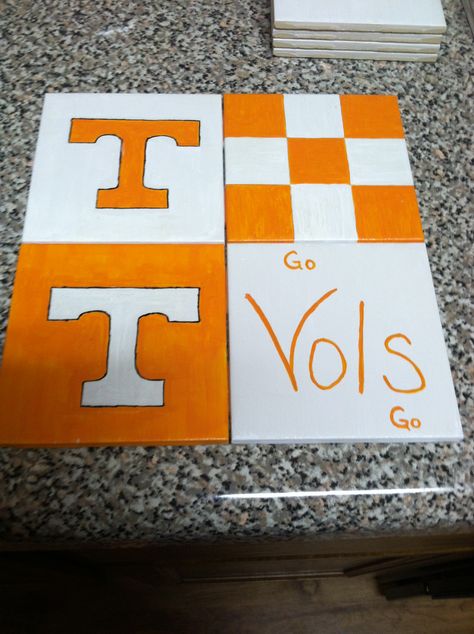 Tennessee Canvas Painting, Tennessee Crafts Diy, Tennessee Pumpkin Painting, Tennessee Painting Ideas, Tennessee Vols Painting, Tennessee Painting, Tennessee Crafts, Diy College, Painted Coasters