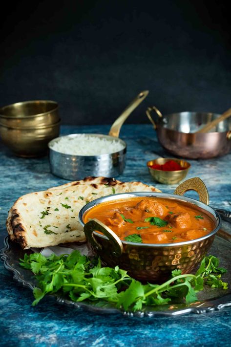 Royal Cafe, Kitchen Reference, Tandoori Marinade, Saag Aloo, Restaurant Menu Card, Indian Food Photography, Airline Food, Food Shoot, Patna Bihar