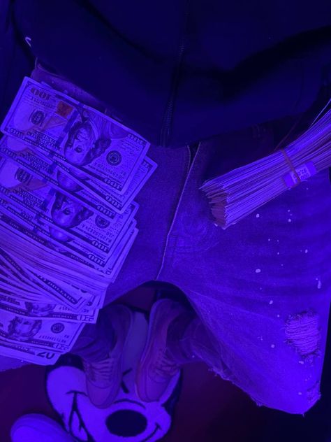 Blue Money, Blue Money Wallpapers, Paris Filter Money, Blue Thug Aesthetic, Dark Blue Aesthetic Money, Money Flexing Pics, Fake Money, Money Stacks, Dark Skin Boys